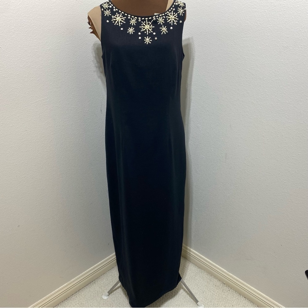 Jessica Howard Long Linen Blend Dress Womens Size 14 Beaded Neck Maxi